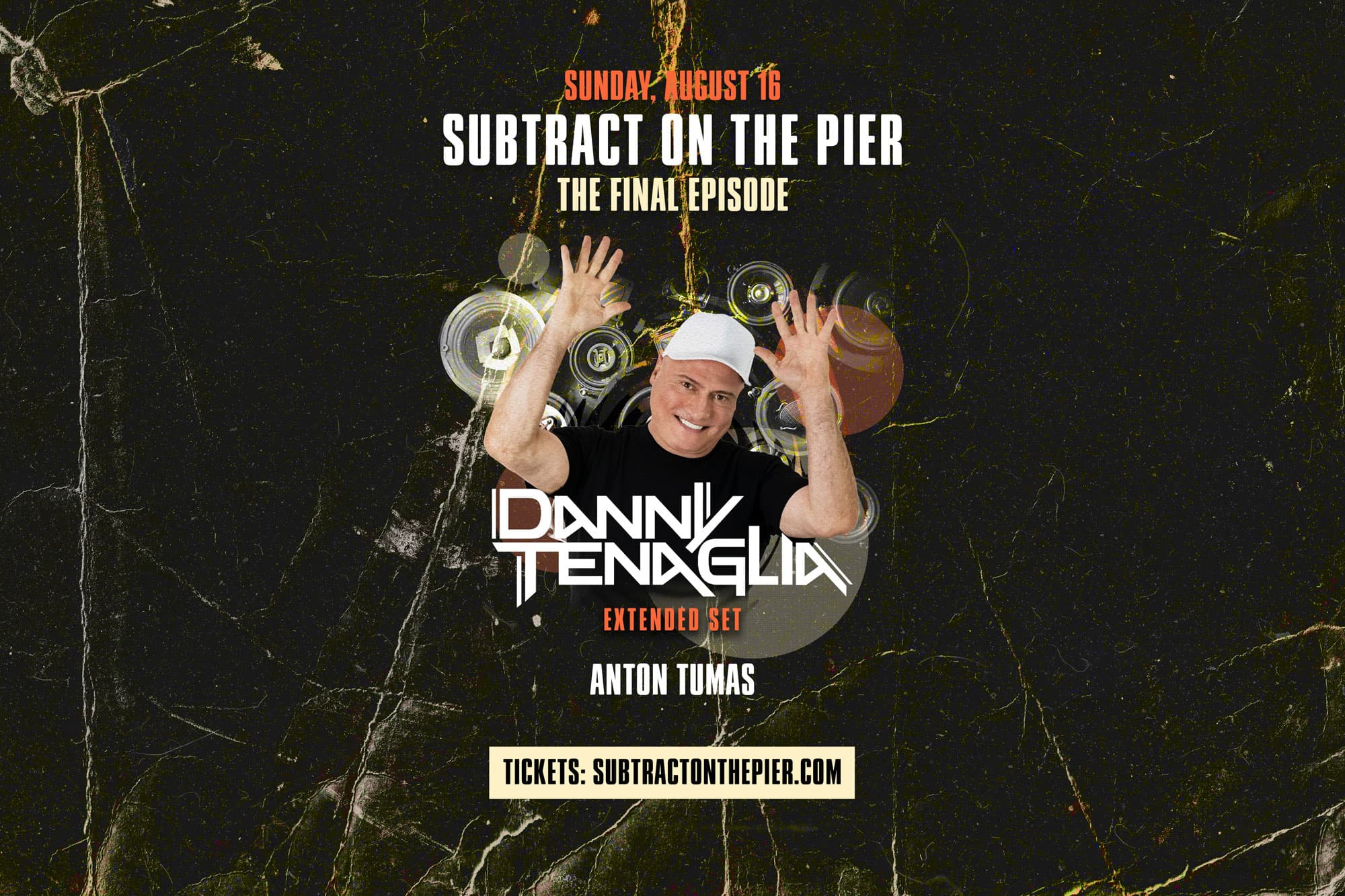 Subtract On The Pier Finale - Danny Tenaglia event