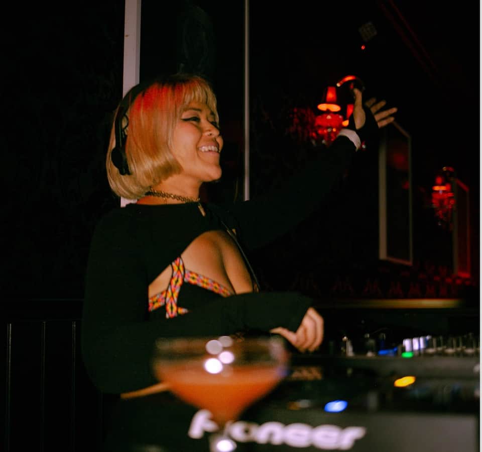 Dance Electric: DJ Rob x Mr Michael, SanturzB, D.L.M. x Cha, Cody Wes x PainInTheAxe, BESOR x VANTA